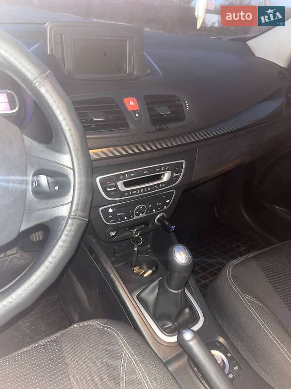 Универсал Renault Megane 2010 в Белой Церкви фото 28 Универсал Renault Megane 2010 в Белой Церкви