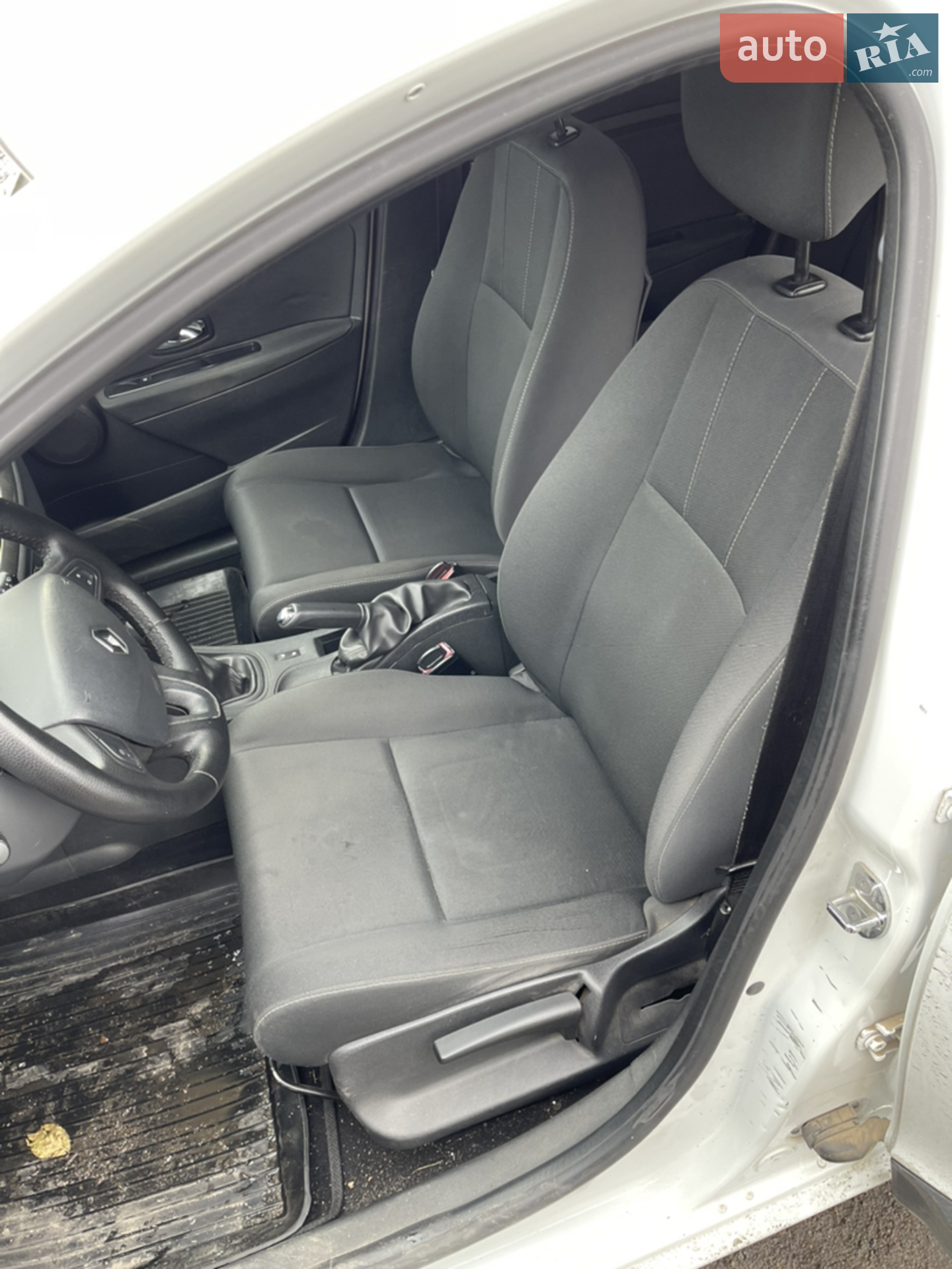 2012 Renault Megane - мініатюра 12