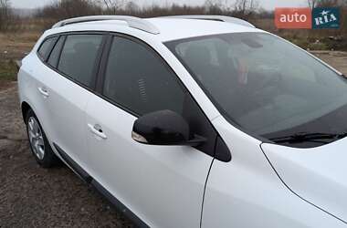 Универсал Renault Megane 2011 в 