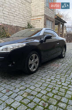 Кабриолет Renault Megane 2011 в Хусте