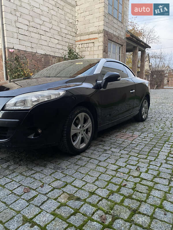 Кабриолет Renault Megane 2011 в Хусте