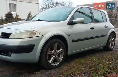 Хэтчбек Renault Megane 2004 в 