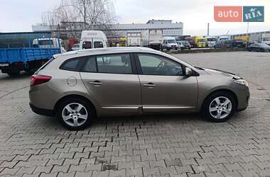 Універсал Renault Megane 2012 в Чернівцях