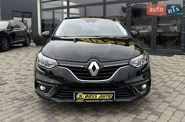 Хэтчбек Renault Megane 2017 в 