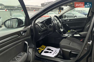 Хэтчбек Renault Megane 2017 в 