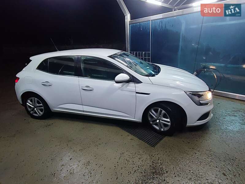 Хэтчбек Renault Megane 2016 в Львове фото 2 Хэтчбек Renault Megane 2016 в Львове