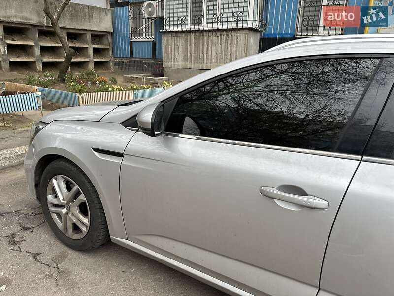 Универсал Renault Megane 2016 в Днепре