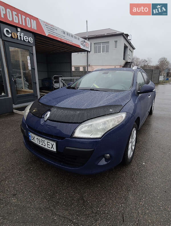 Универсал Renault Megane 2010 в 