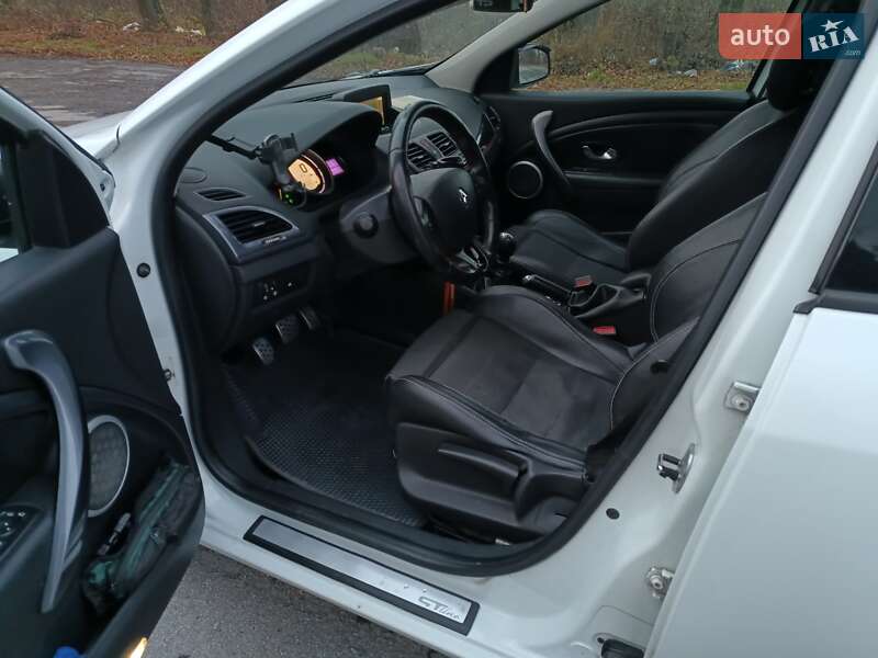 Універсал Renault Megane 2011 в Кореці