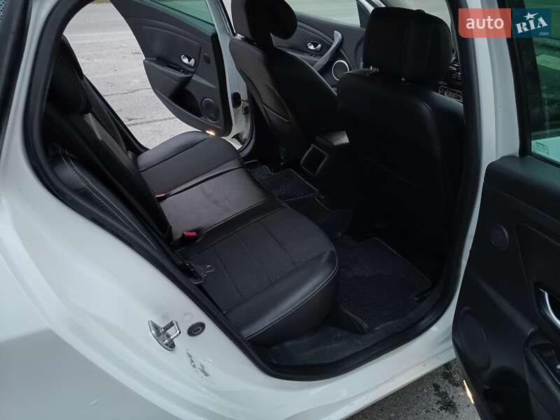 Універсал Renault Megane 2011 в Кореці