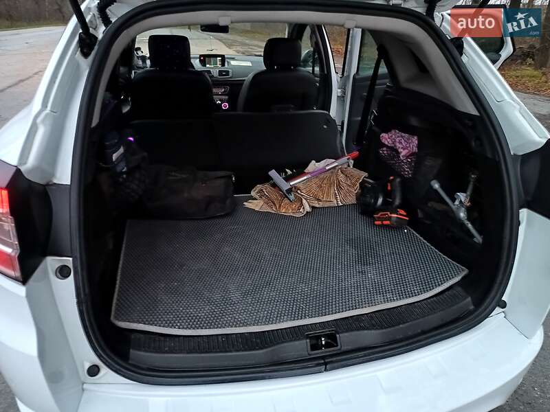 Універсал Renault Megane 2011 в Кореці