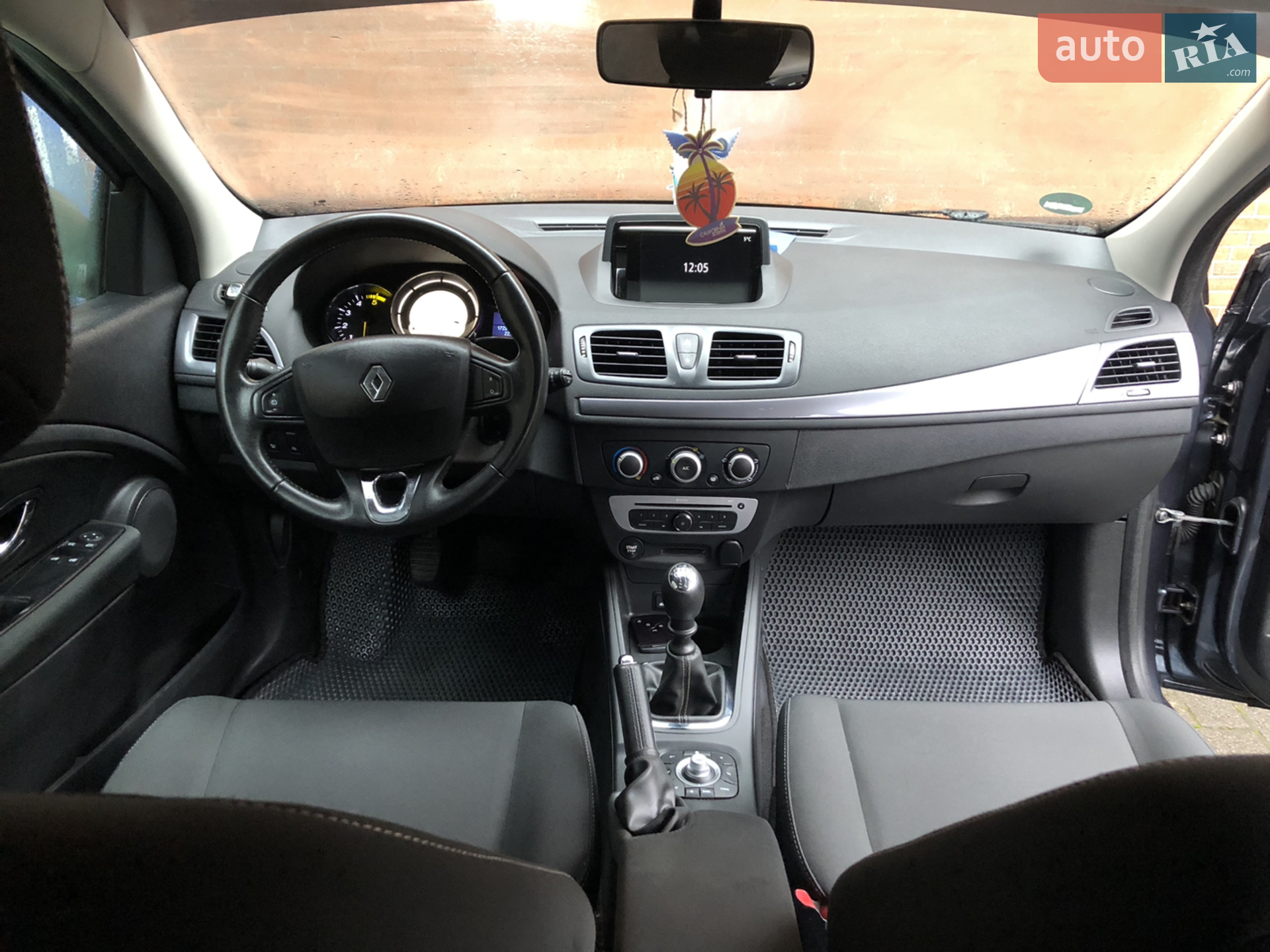 2015 Renault Megane - мініатюра 8