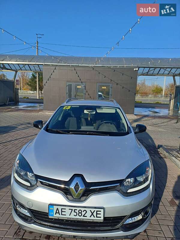 Універсал Renault Megane 2014 в Дніпрі