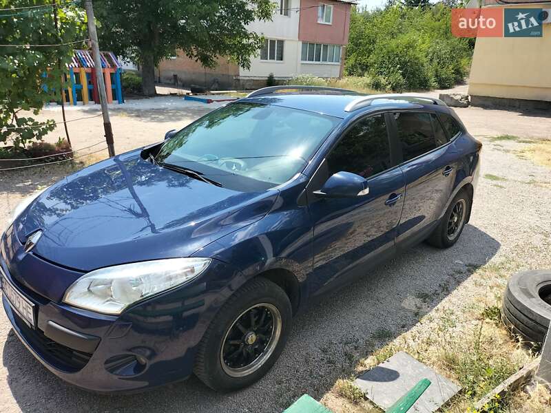 Універсал Renault Megane 2011 в Кропивницькому