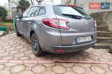 Универсал Renault Megane 2011 в 