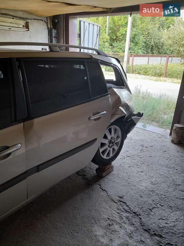 Универсал Renault Megane 2006 в Липовце фото 7 Универсал Renault Megane 2006 в Липовце