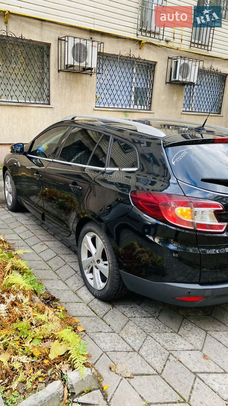 Універсал Renault Megane 2013 в Дніпрі