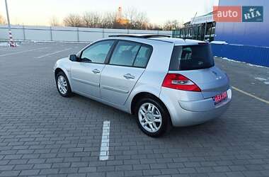 Хэтчбек Renault Megane 2008 в Дубно