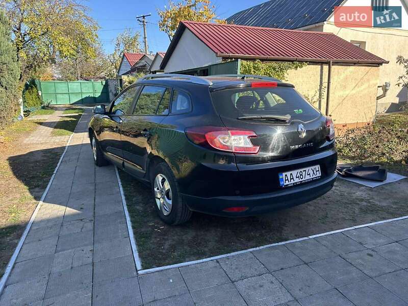 Универсал Renault Megane 2011 в 