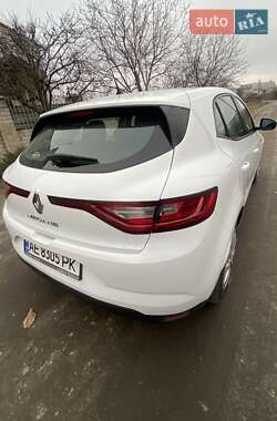 Хетчбек Renault Megane 2016 в Павлограді