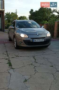 Универсал Renault Megane 2011 в 