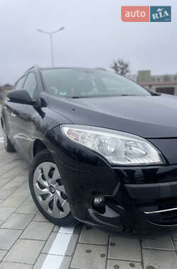 Универсал Renault Megane 2011 в 
