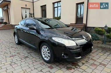 Купе Renault Megane 2010 в Стрию