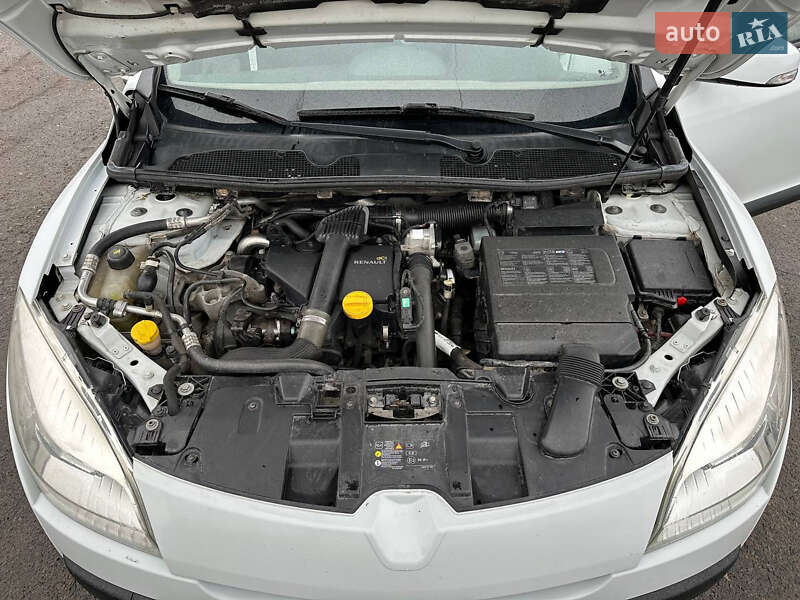 Хетчбек Renault Megane 2012 в Острозі