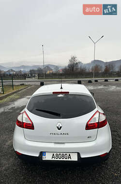 Хэтчбек Renault Megane 2011 в Иршаве