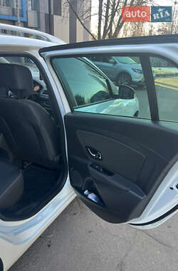 Универсал Renault Megane 2015 в 