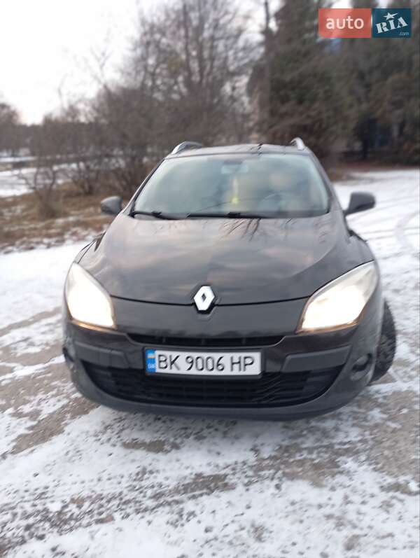 Універсал Renault Megane 2010 в Вараші