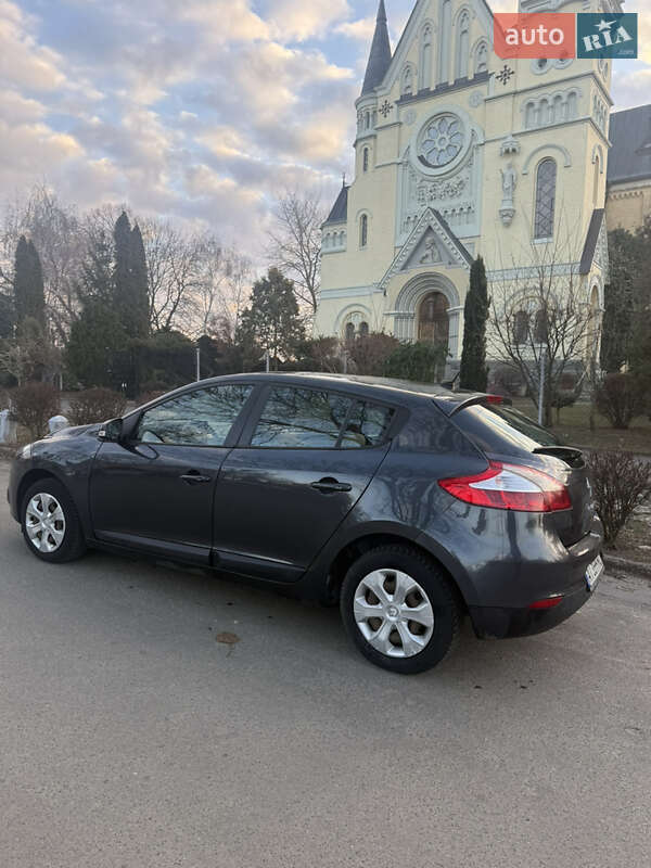 Хэтчбек Renault Megane 2010 в Фастове