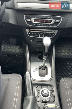 Универсал Renault Megane 2010 в 