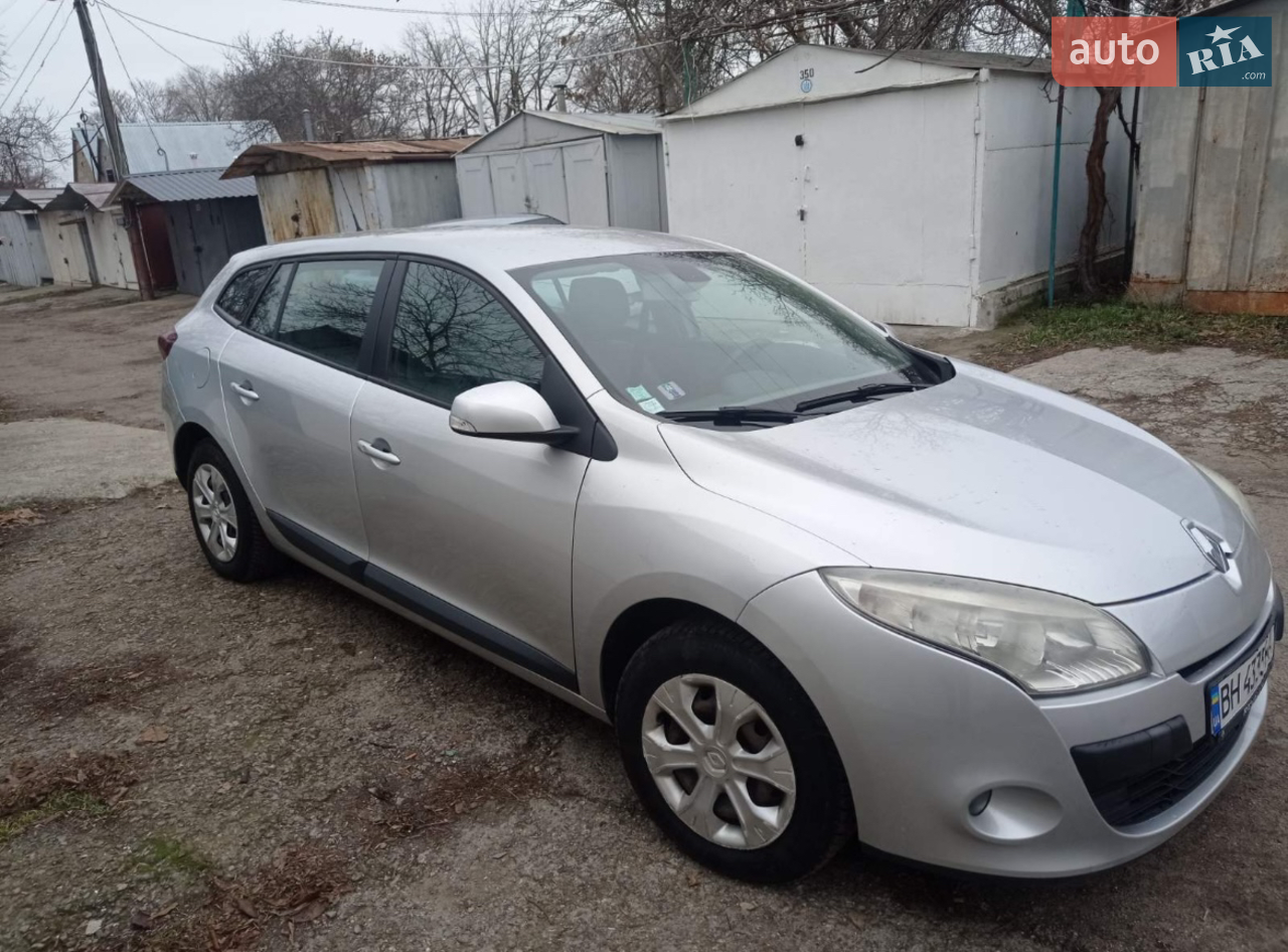 2010 Renault Megane - мініатюра 16
