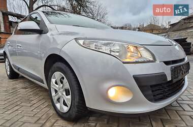 Хетчбек Renault Megane 2010 в Сумах