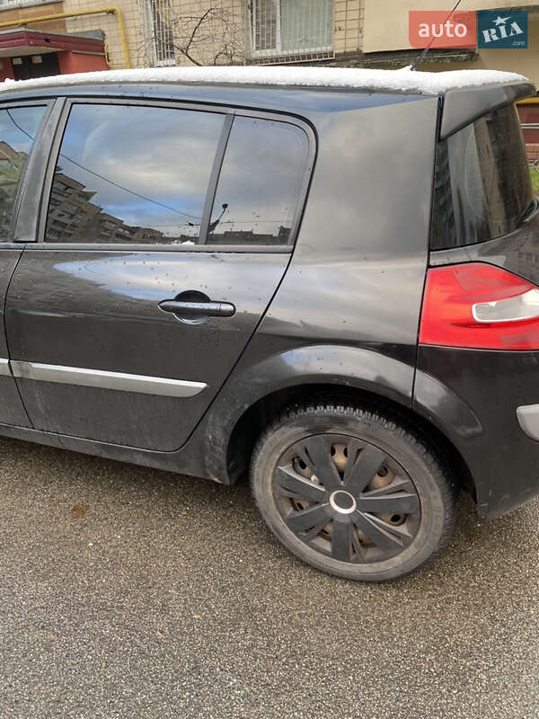 Хэтчбек Renault Megane 2006 в Киеве