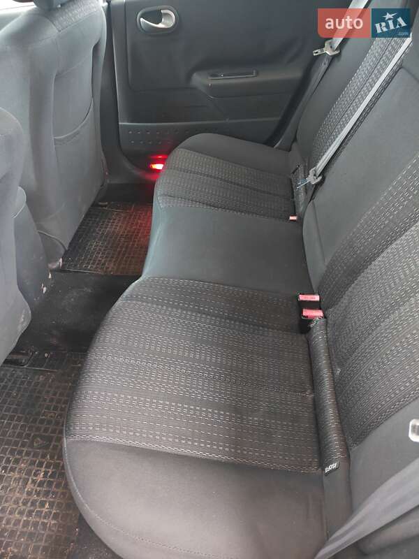 Универсал Renault Megane 2006 в Полтаве фото 9 Универсал Renault Megane 2006 в Полтаве