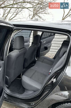 Хетчбек Renault Megane 2009 в 