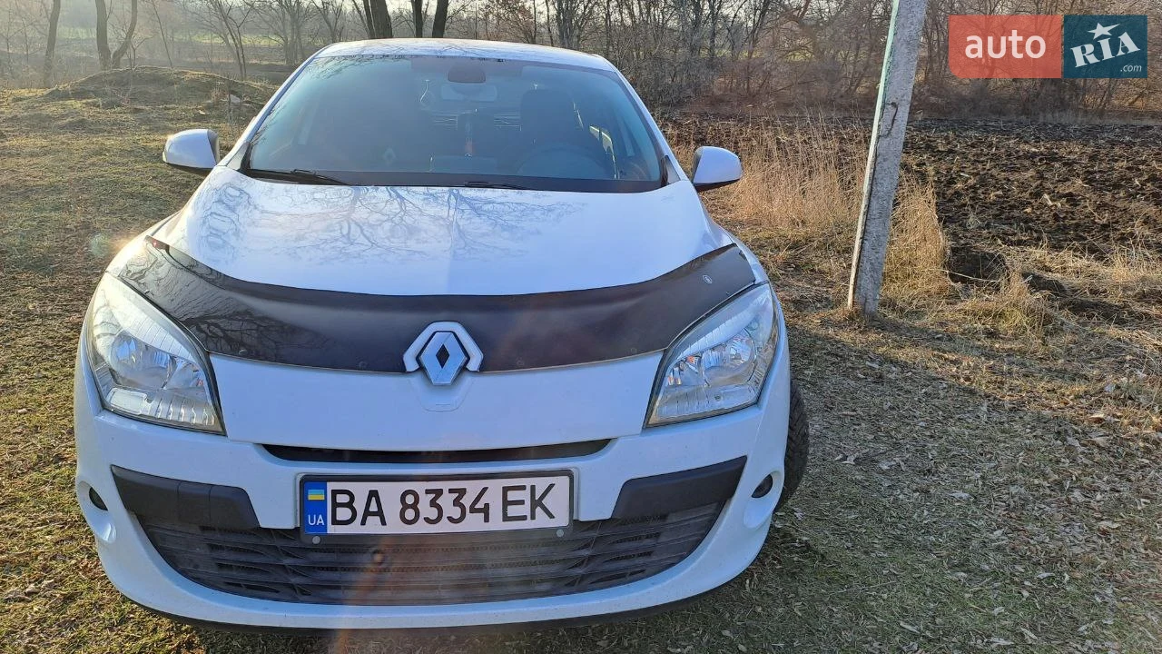 2010 Renault Megane - мініатюра 13