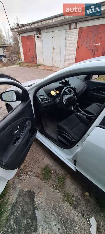 Хэтчбек Renault Megane 2012 в Киеве фото 7 Хэтчбек Renault Megane 2012 в Киеве