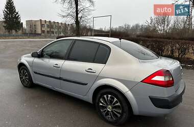 Седан Renault Megane 2004 в 