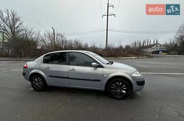 Седан Renault Megane 2004 в 
