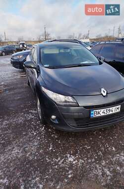Хэтчбек Renault Megane 2009 в 