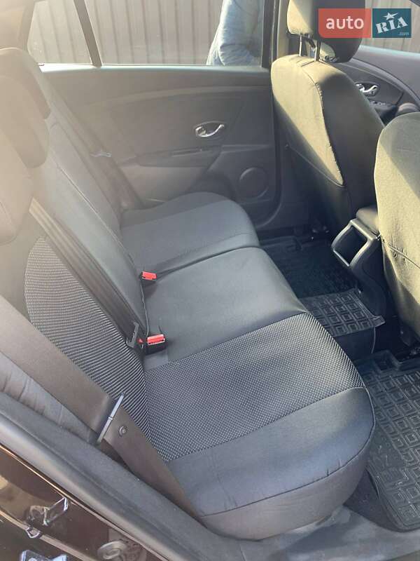 Універсал Renault Megane 2014 в Новомиргороді