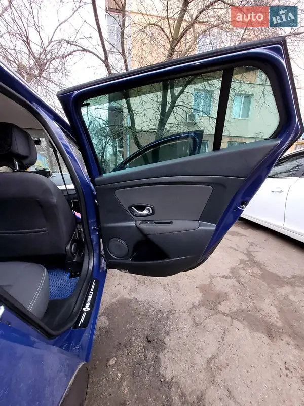 Renault Megane 2009 VIN VF1KZ1V0642521233 фото оголошення 24 з 77