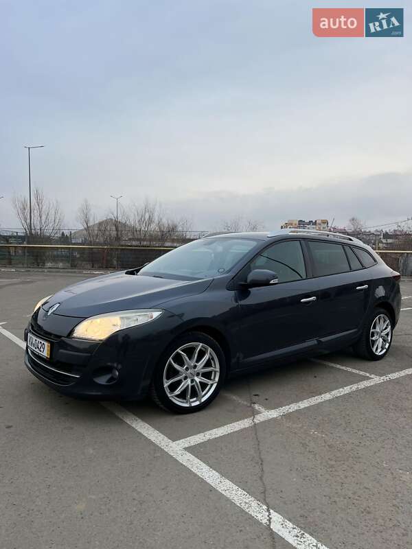 Універсал Renault Megane 2010 в Івано-Франківську