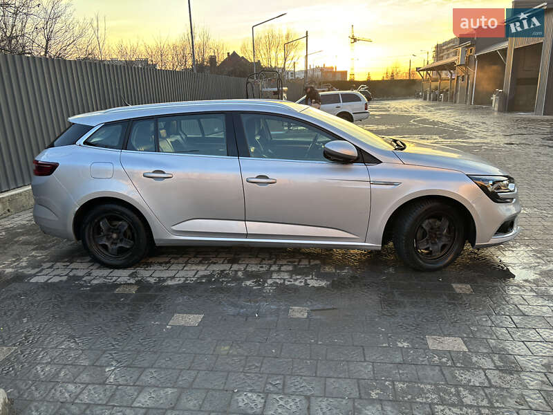 Универсал Renault Megane 2018 в Ужгороде фото 3 Универсал Renault Megane 2018 в Ужгороде