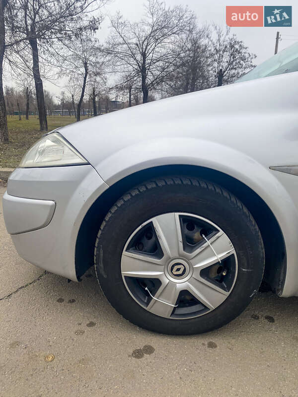 Универсал Renault Megane 2008 в Кривом Роге фото 8 Универсал Renault Megane 2008 в Кривом Роге