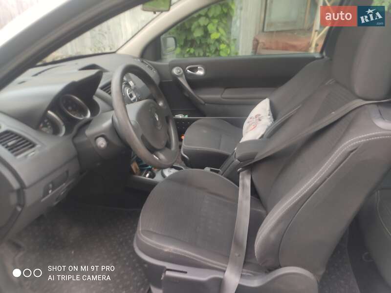 Хэтчбек Renault Megane 2005 в Киеве фото 7 Хэтчбек Renault Megane 2005 в Киеве