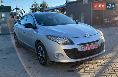 Универсал Renault Megane 2011 в Буске